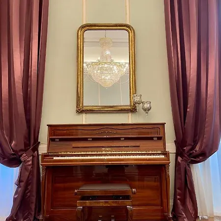 Konukevi Palazzo Monga Boutique