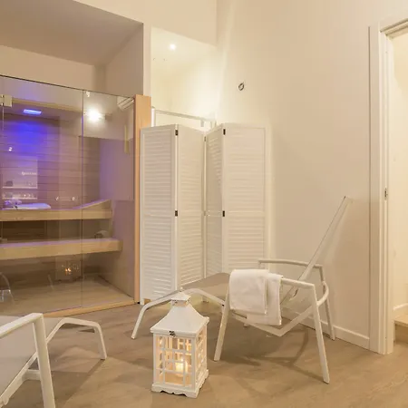 Palazzo Monga Boutique Konukevi 4*