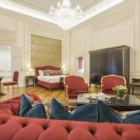 Palazzo Monga Boutique Konukevi Verona